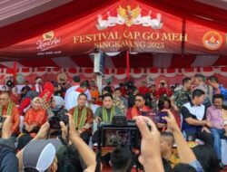 POLRES SINGKAWANG PENGAMANAN KEGIATAN FESTIVAL BUDAYA CAP GO MEH 2023