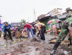 Peringati Hari Peduli Sampah Nasional, Pemkab Rembang Bersih-Bersih Pasar