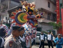 Polda Kalbar, Kawal Pengamanan Ritual Naga Tutup Mata Cap Go Meh 2574