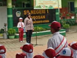 Police Goes To School, Wakapolsek Purwokerto Utara Banyumas Jadi Pembina Upacara di Sekolah