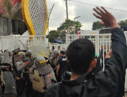 Polisi Periksa 16 Suporter Paska Kericuhan di Stadion Jatidiri Semarang