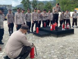 Polres Kayong Utara Lakukan Latihan Penanganan Api dengan APAR, Upaya Pencegahan kebakaran Mako