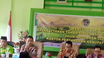 Kapolsek Wedung Dampingi BPN Demak Sosialisasikan Mekanisme Pengajuan PTSL