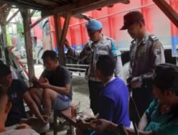 Anggota Polsek Pancur Blusukan Kamtibmas, Sambangi Warga di Warung Kopi