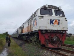 Update Tabrakan Kereta Api Vs Xenia di Tambakrejo Semarang, Perjalanan KA Terlambat 160 Menit