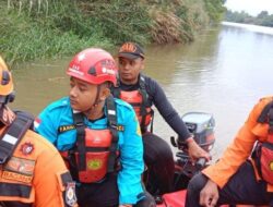 Warga Wiradesa Pekalongan Diduga Tenggelam, Seorang Warga Sempat Berusaha Menolong