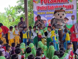 125 Anak TK dari Gugus Abimanyu Di Datangi Satlantas Polres Rembang