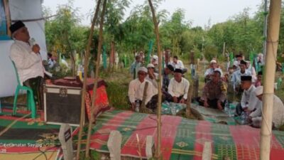 Bhabinkamtibmas Ikut Serta Dalam Pengajian Umum di Desa Bedono