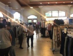 Gelaran Halim Fest Memfasilitasi bisnis baju impor bekas (thrifting)