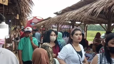 Pemdes Bumiharjo Menggelar Pasar Ramadhan Ceria, Begini Suasananya