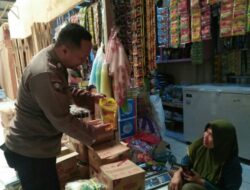 Jelang Bulan Suci Ramadhan, Bhabinkamtibmas Giatkan Sambangi Pasar Desa Bakung