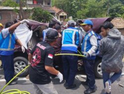 Tewaskan Dua Orang, Kecelakaan Karambol di Tol Jatingaleh Semarang Libatkan 7 Mobil