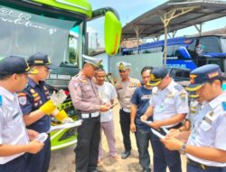 Dishub Kabupaten Batang Bersama Satlantas Lakukan Pemeriksaan Kendaraan Persiapan Lebaran