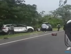 Laka Beruntun Libatkan 8 Kendaraan di Tol Krapyak Semarang, 2 Orang Meninggal