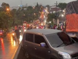 Laka di Depan Cimory Kabupaten Semarang, Lalin ke Arah Bawen Macet Total