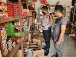 Memasuki Bulan Ramadhan, Polsek Karangawen Menggelar Operasi Petasan di Pasar