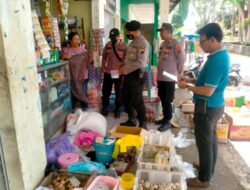Anggota Polsek Sale Patroli Dan Monitor Ketersediaan Sembako Di Pasar Tradisional Di Bulan Ramadhan