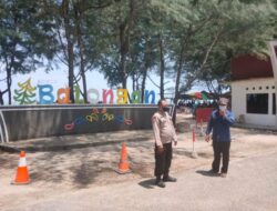 Polsek Kragan pada Minggu Pagi Berpatroli di Wisata Pantai Balong