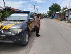 Personil Patroli Siang Anggota Polsek Sayung ke Pemukiman Padat Penduduk