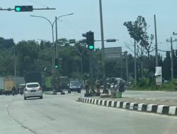 Pedagang Nakal Durian Celeng Tak Terlihat Lagi di Exit Tol Kandeman Batang