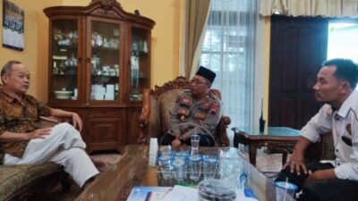 Pembahasan Kapolsek Mijen Bersama Ketua PKD , PPS Ds. Geneng Kec. Mijen Kab. Demak dalam Kunjungan Rutin