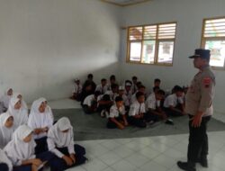 Anggota Polsek Wonotunggal Tertib Laksanakan Binluh Kamtibmas ke Sekolah