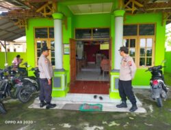 Patroli Polsek Gajah Demak Patroli, Berikan Rasa Aman Umat Kristiani Beribadah