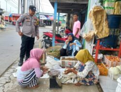 Polsek Karangtengah Cek Harga Dan Ketersediaan Sembako di Pasar Tradisional Wonokerto Selama Ramadhan