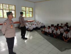 Polsek Wonotunggal Ingatkan Bahaya Narkoba Serta Ajarkan Kepedulian terhadap Lingkungan di Sekolah