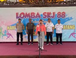 Polwan Cantik dari Tim Polres Batang Raih Juara Lomba Senam SKJ 88