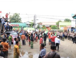Ratusan Warga Paguyuban Nelayan Sarang Lakukan Demo, Polres Rembang & Kodim 0720/Rbg Sigap Amankan Aksi