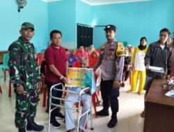 TNI-Polri Bersinergitas Laksanakan Pengamanan Saat Menyalurkan BLT-DD Kepada Masyarakat Kurang Mampu