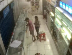 Terekam CCTV, Aksi Pencurian Konter Handphone di Rembang Dua Pelaku Masih di Bawah Umur