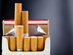 Satpol PP Rembang Menemukan 15 Bungkus Rokok Ilegal Saat Lakukan Razia