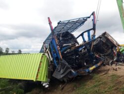 Dihantam Belakang, Kecelakaan Beruntun di Tol Semarang Solo Tewaskan 6 Orang