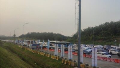 Arus Balik Laju Kendaraan di Tol Kalikangkung Semarang Naik 87 Persen!