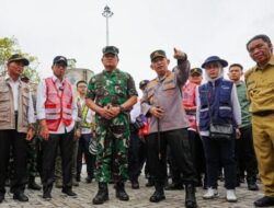 Berupaya Wujudkan Mudik Aman untuk Masyarakat, Kapolri Tinjau Pelabuhan Merak