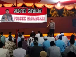 Jalin Silaturahmi Dengan Warga Kelurahan Tambakrejo, Kapolsek Gayamsari Gelar Jumat Curhat
