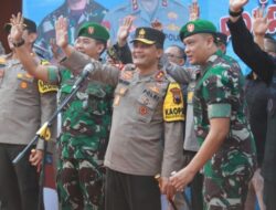 Kapolda Jateng Brangkatkan 500 Peserta Angkutan Balik Mudik Gratis Sinergitas TNI Polri di Banyumas
