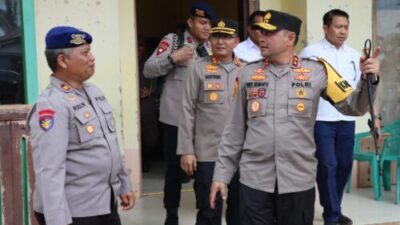 Kapolda Kalbar Turun Langsung Cek Pos Pam di Kabupaten Sambas