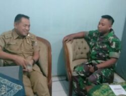 Babinsa Karangtengah Demak Komsos Dengan Kepala Desa, Bahas Kamtibmas