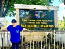 Mudik Lebaran, Sri Mulyani Kunjungi SMAN 3 Semarang Sekolahnya Dulu