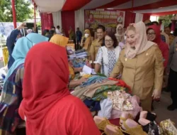 Aneka Ragam Produk Pasar Murah Gayamsari Semarang