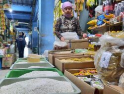 Stok Beras Murah Bulog Kosong di Pasar Bulu Semarang