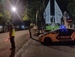 Jaga Kamtibmas Selama Ramadhan, Personil Polres Rembang Gelar BLP Subuh Di Sepanjang Ruas Jalan Kota Rembang