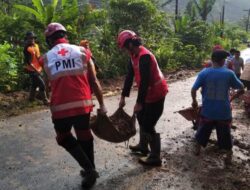 Waspada Jalur Mudik Rawan Longsor di Banjarnegara