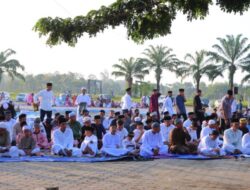 Wujud kebersamaan, Kapolresta Bulungan Sholat Idul Fitri di lapangan Agatis