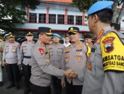 Pantau Arus Balik di Pospam Puri Pati, Kapolda Jateng : Tetap Semangat Berikan Layanan Terbaik