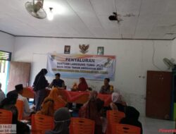 Bhabinkamtibmas Bersama Babinsa Monitoring Penyalurah BLT-DD di Desa Kendaldoyong