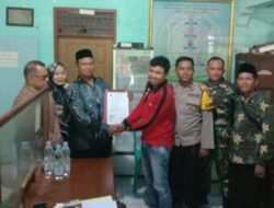 Bhaninkamtibmas Monitoring Giat Pendaftaran Balon Kades Jatimulyo Kecamatan Bonang